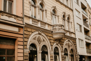 Fototapeta premium Streets and architecture in sarajevo Bosnia balkan old church buildings
