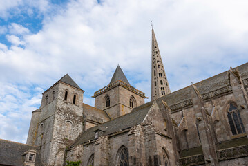 Fototapeta na wymiar St. Tugdual cathedral of the former bishopric of Treguier where is the tomb of st yves patron saint of bretons and lawyers (Treguier, Cotes d'Armor, Brittany, France)