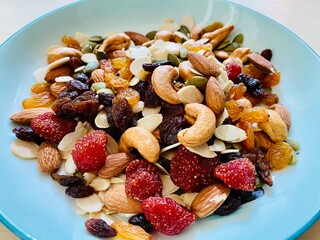 muesli with fruit