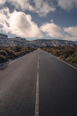 Cumbre de Ucanca nevadas en el Parque Nacional del Teide, Tenerife