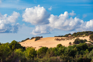 Sardegna, paesaggio con veduta delle famose dune di sabbia di Piscinas, Italia, Europa 