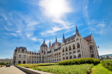 Fototapeta na wymiar View of Hungarian Parliament Building in Budapest