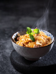 fried noodles in a bowl	