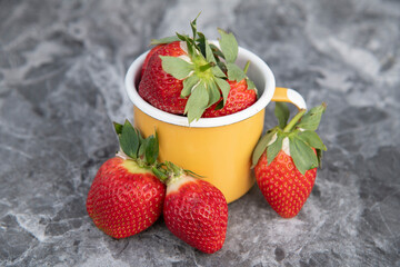strawberries in a cup 