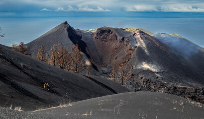 Volcan de la isla de La Palma. Volcan Tajogaite o llamado tambien erroneamente Cumbre Vieja.