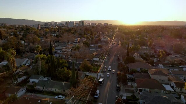 treetop aerial push into san jose california skyline
