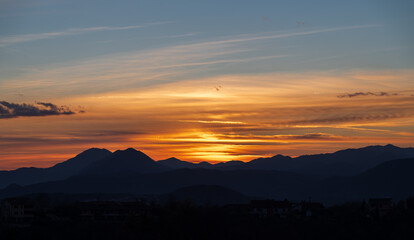 Spectacular photographs of sunsets in Molise, Italy