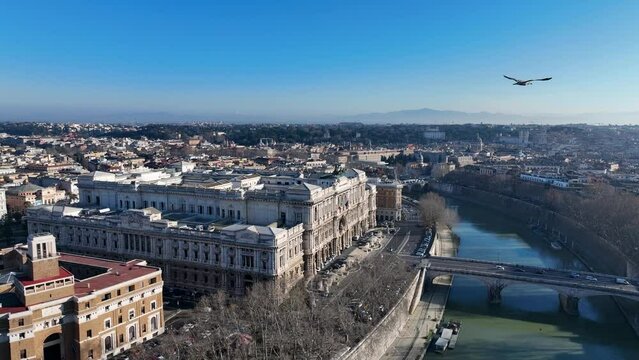 Il Palazzaccio, sede della suprema Corte di Cassazione. Italia.
Vista aerea dell'edificio del tribunale nel centro di Roma. 