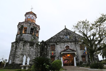 Fototapeta na wymiar St. Michael Kirche in Basey, Provinz Samar, Philippinen