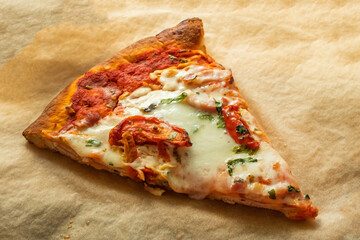 ホームメイドピッツア　Italian home-made pizza