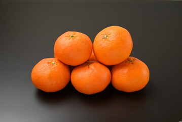 皮が薄くてむきやすく、果汁たっぷりで本当においしい愛媛県産の柑橘類・甘平	