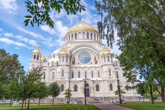 Naval Orthodox Cathedral of St. Nicholas in Kronstadt, Kotlin Island, Saint Petersburg, Russia