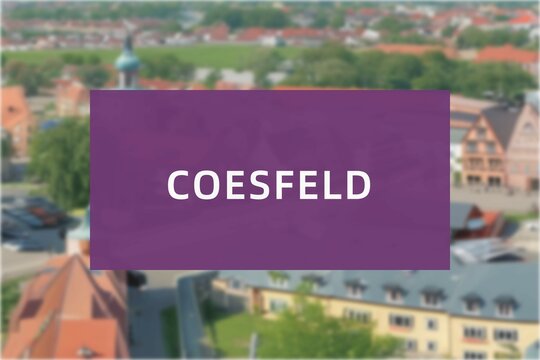 Coesfeld: Der Name der deutschen Stadt Coesfeld im Bundesland Nordrhein-Westfalen vor einem Hintergrundbild
