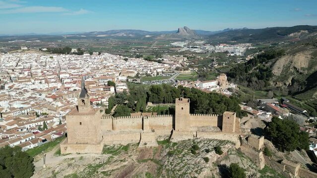 monumentos del municipio de Antequera, la alcazaba Nazar&iacute;