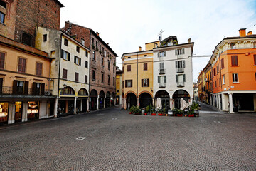 Fototapeta na wymiar Mantua Piazza Andrea Mantegna