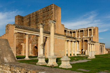 Fototapeta na wymiar View of the temple of Artemis at Sardis. Turkey