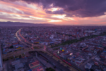 Fototapeta na wymiar Paisaje urbano de la ciudad de Bogotá, capital de Colombia