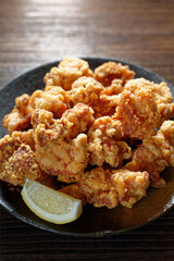 鶏のから揚げ