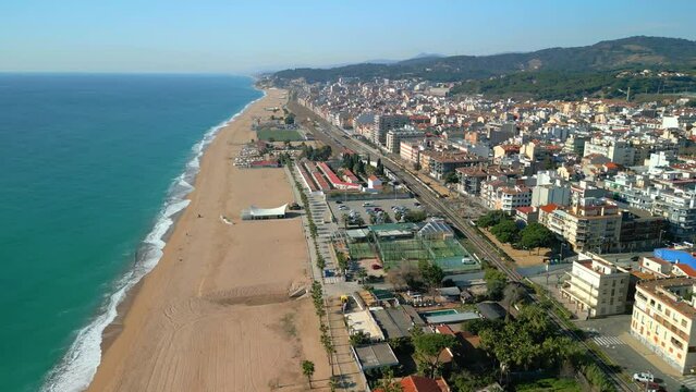 The aerial views of Pineda de Mar beach offer a unique perspective of this seaside paradise. With its crystal clear waters, sandy beaches and lively atmosphere