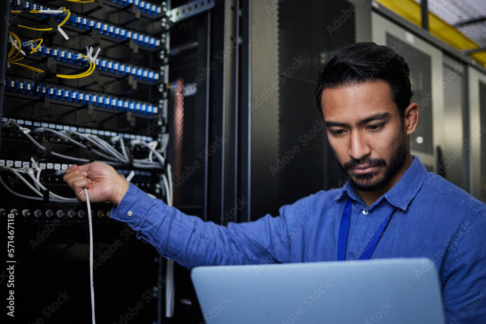 Fototapete Engineer laptop, server room and cable connection for software update or maintenance at night. Cybersecurity coder, cloud computing and programmer man with computer for networking in data center.