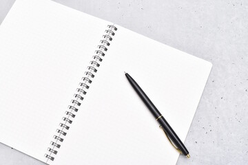 ペンとノート