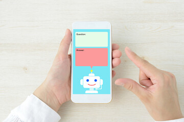 スマホのチャットボットイメージ