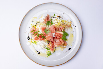 Fig and parma ham salad, shredded mozzarella