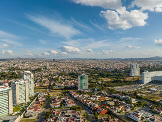 Obraz premium Beautiful aerial view of the city of Puebla in Mexico.