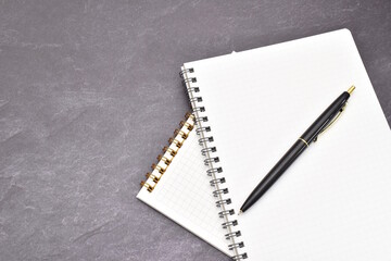 ペンとノート