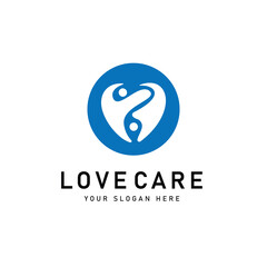 Obraz premium Heart care logo design template vector icon