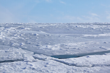 Fototapeta na wymiar Winter ice landscape. Nanural winter background.