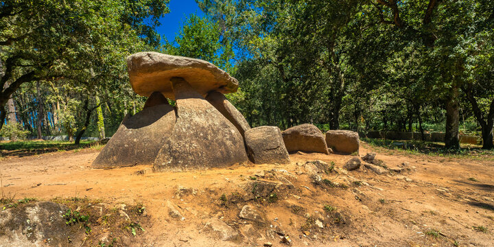 Megalithic Dolmen of Axeitos, Ribeira, Barbanza Peninsula, La Coru&ntilde;a, Galicia, Spain, Europe