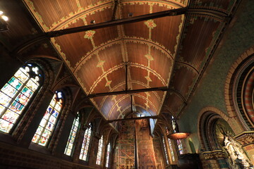 Bruges, Brugge is the capital and largest city of the province of West Flanders in the Flemish Region of Belgium