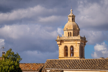 Fototapeta na wymiar Häuser und Kirchen auf der Insel Mallorca | Spanien
