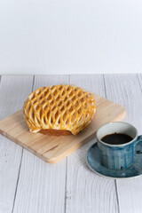 apple pie with coffee