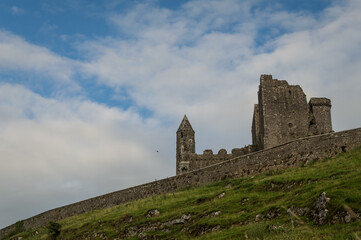 Fototapeta na wymiar Rock of Cashel landscape, Ireland