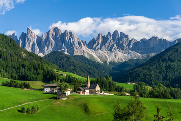 Fototapeta na wymiar Great view of the Dolomites. Village of Santa Maddalena.