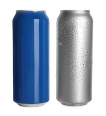 Obraz premium Aluminum cans on white background. Mockup for design