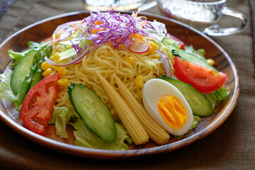 ラーメンサラダ