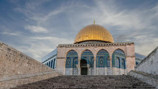 Mousque of Al-aqsa (Dome of the Rock) in Old Town - Jerusalem, Israel