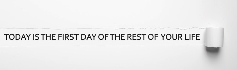 Text Everyone has a story on torn paper.