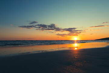 Fototapeta premium An extremely beautiful sunset on the shore of the Adriatic Sea
