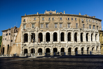 Obraz premium Amphithéâtre romain à Rome