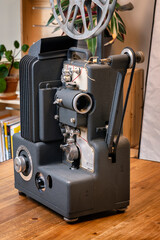 Projecteur cinéma pour vidéo 16mm vintage