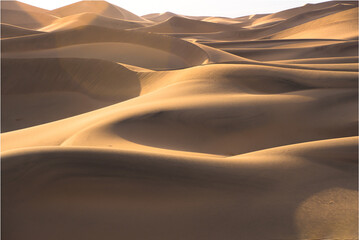 Fototapeta na wymiar Sand dunes of Death Valley California