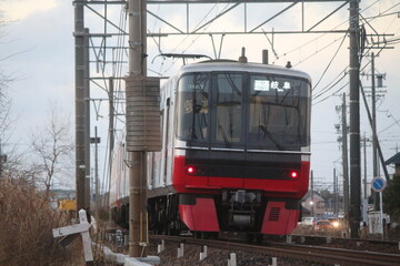 青空と名鉄電車