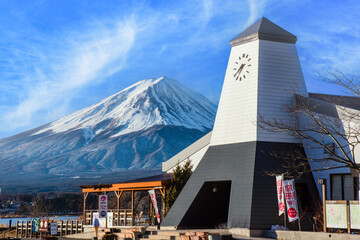 大石公園から富士山と時計台