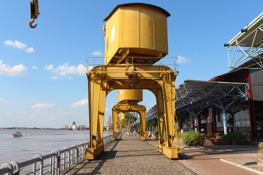 Esta&ccedil;&atilde;o das Docas, um complexo tur&iacute;stico e cultural, cidade de Bel&eacute;m, capital do estado do Par&aacute;, Brasil