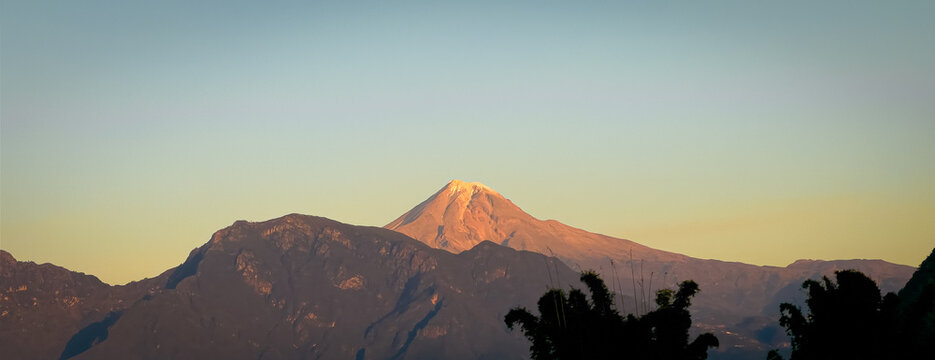 Una vista del Pico de Orizaba