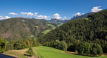 Die Landschaft von S&uuml;dtirol